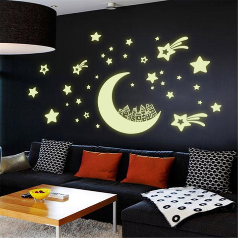 Sticker phosphorescent lumineux - ASTRONAUTE DANS L'ESPACE ÉTOILÉ -  Autocollant mural plafond enfant fluorescent - 150x100cm