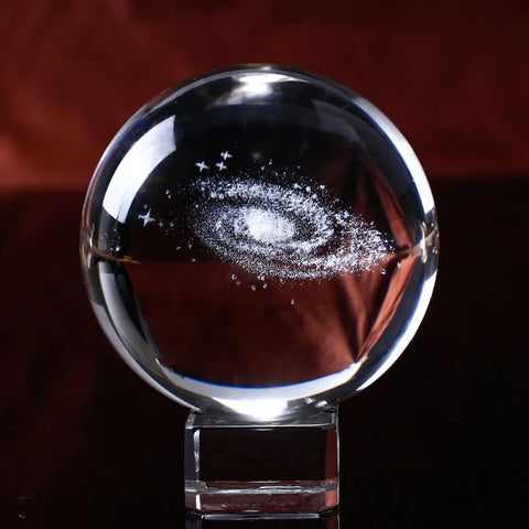 Galaxie dans une Sphère en verre avec un socle en verre