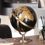 Globe terrestre noir vintage