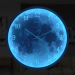 Horloge phosphorescente lune