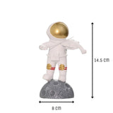 Taille figurine astronaute violoniste